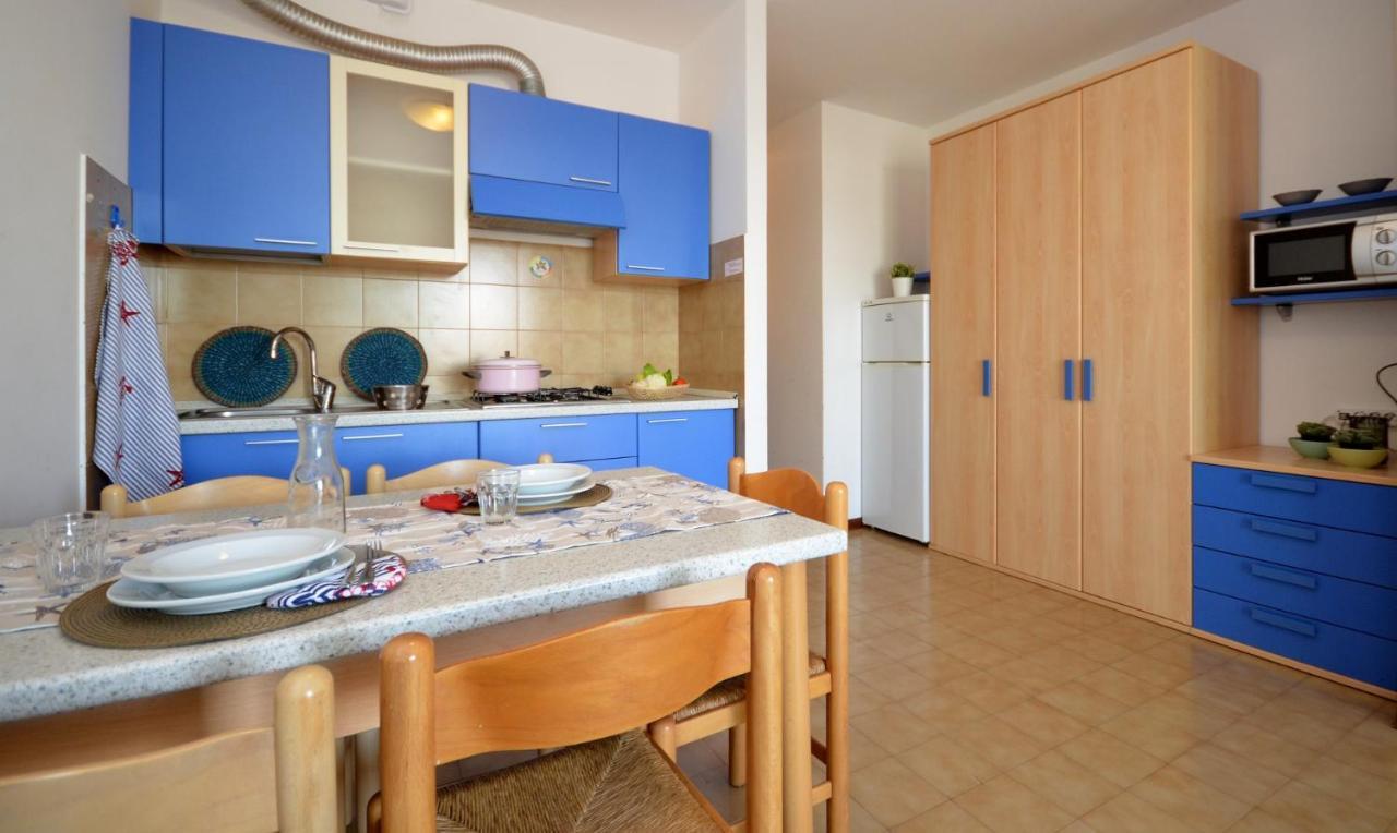 Residenza Olimpo Lägenhet Lignano Sabbiadoro Exteriör bild