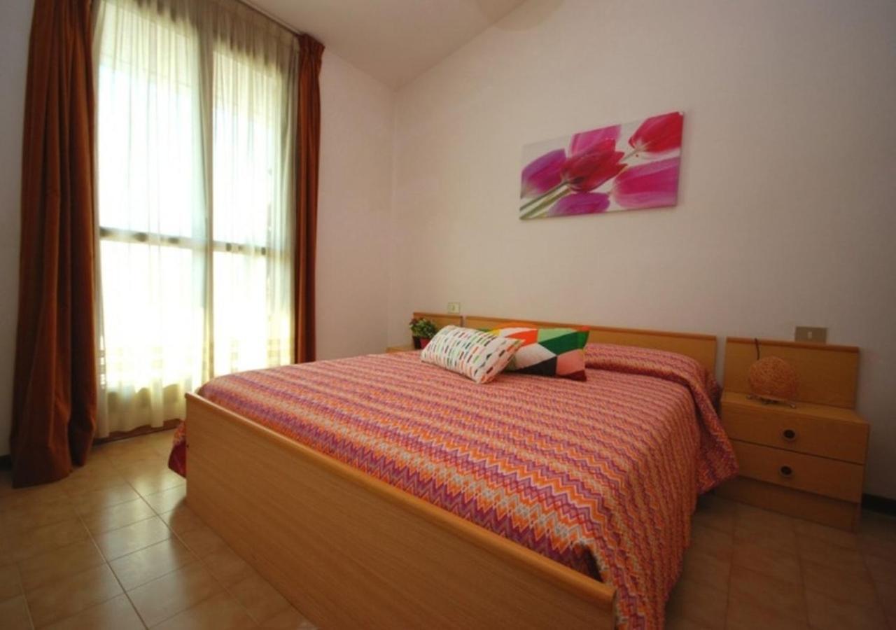 Residenza Olimpo Lägenhet Lignano Sabbiadoro Exteriör bild